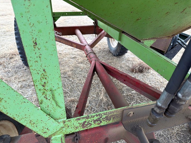 2000-parker-2000-image-19