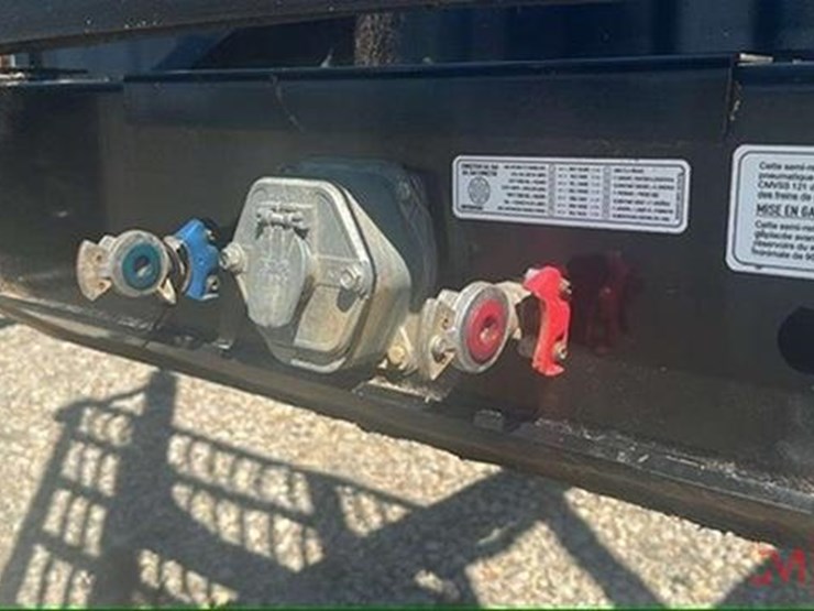 2023-manac-log-trailer-image-30