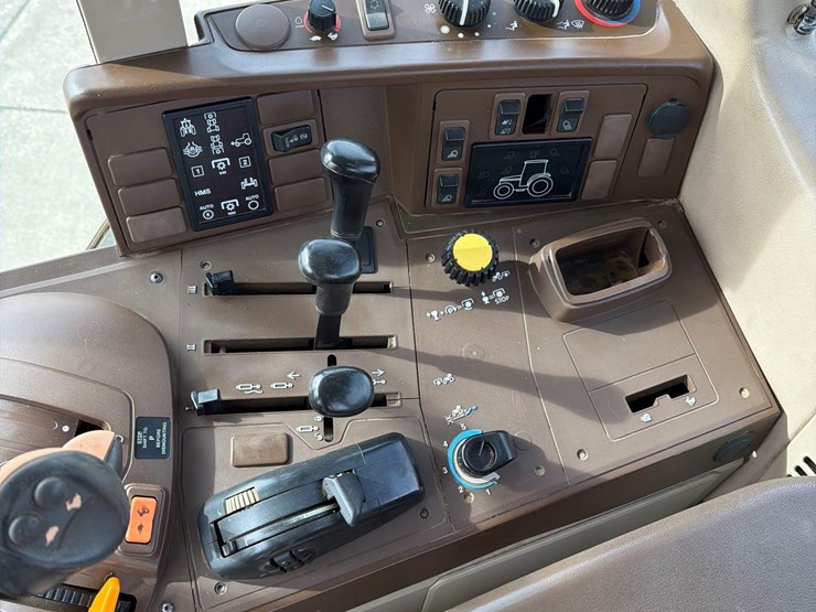 john-deere-7420-image-34