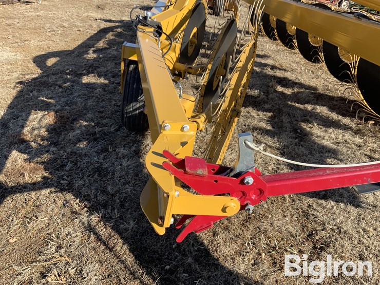 2022-vermeer-vr1428-image-19