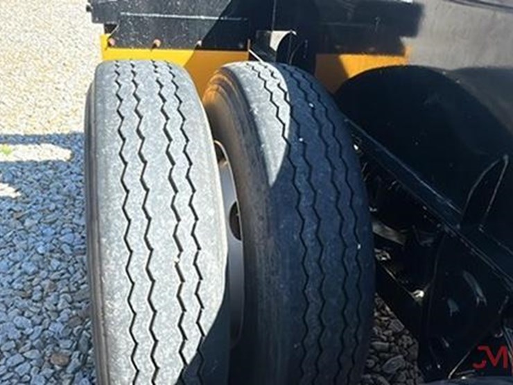 2023-manac-log-trailer-image-18