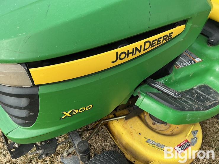 2006-john-deere-x300-image-9