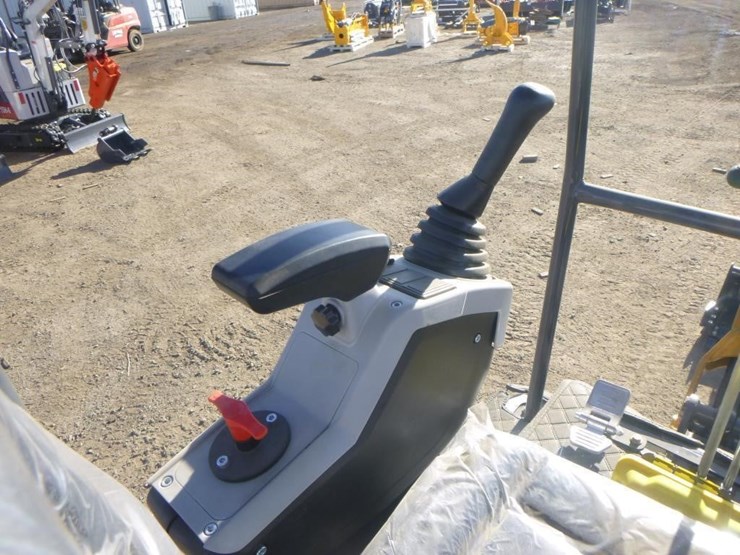 2025-sdlanch-sdle18p-hydraulic-excavator-image-22