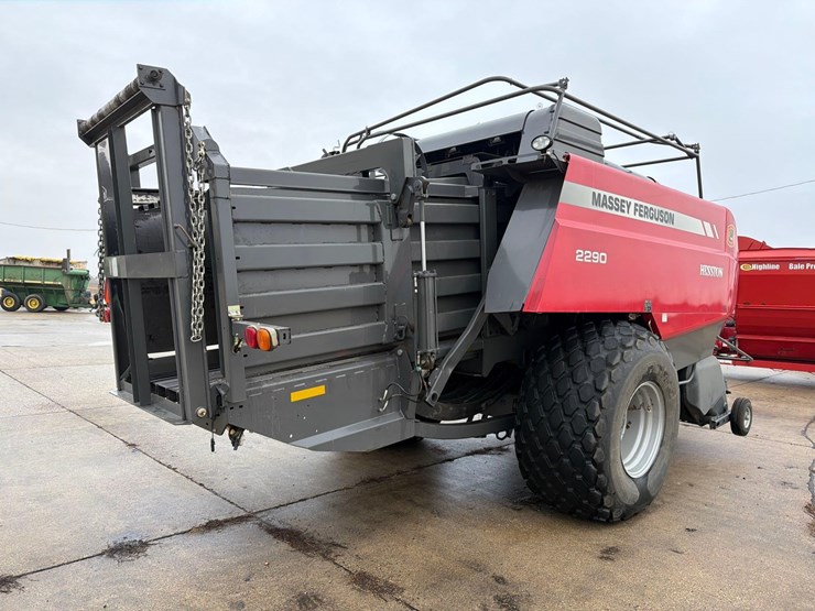 massey-ferguson-2290-image-3