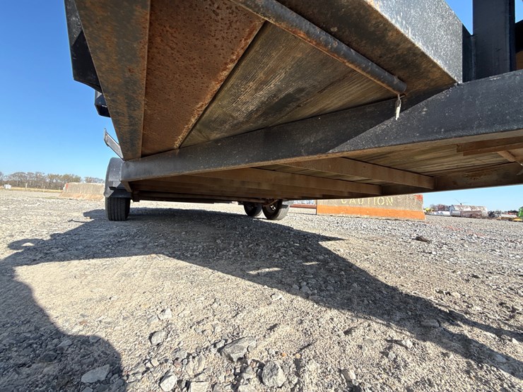 big-tex-car-hauler-image-22