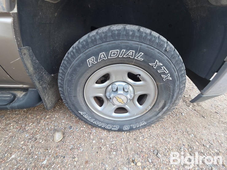 2002-chevrolet-1500-image-19