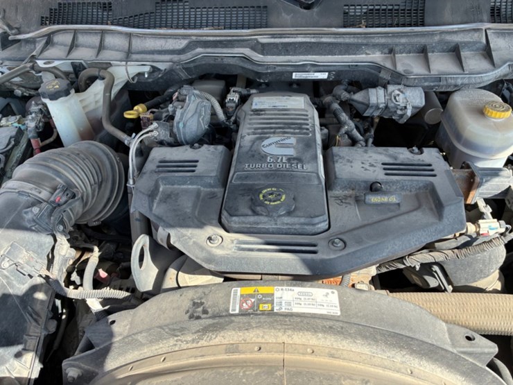 2018-dodge-2500-image-14