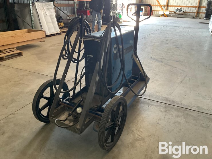 miller-millermatic-250-electric-wire-welder-image-5