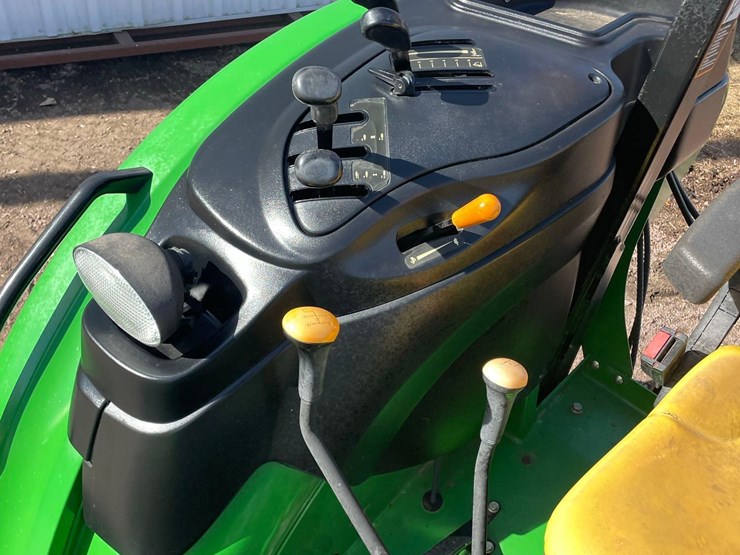 2004-john-deere-5420-image-28