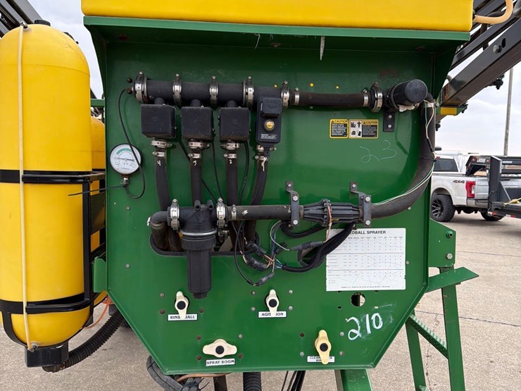 redball-570-image-15