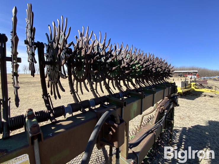 john-deere-400-image-12