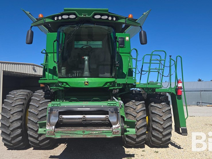 2013-john-deere-s680-image-2