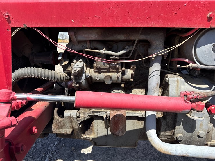 massey-ferguson-230-image-15