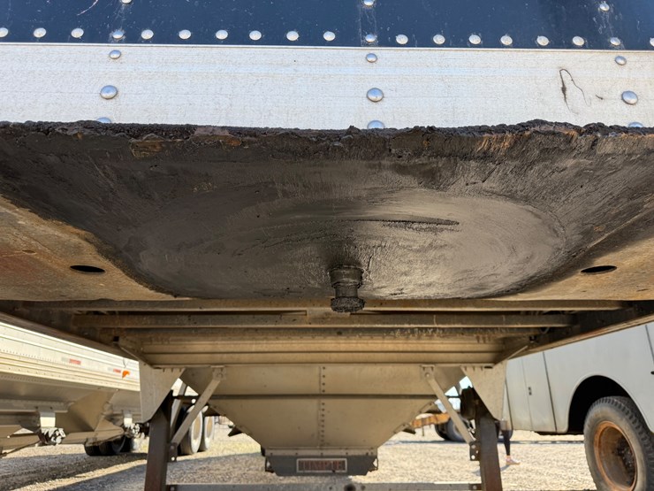 2015-timpte-hopper-bottom-image-43