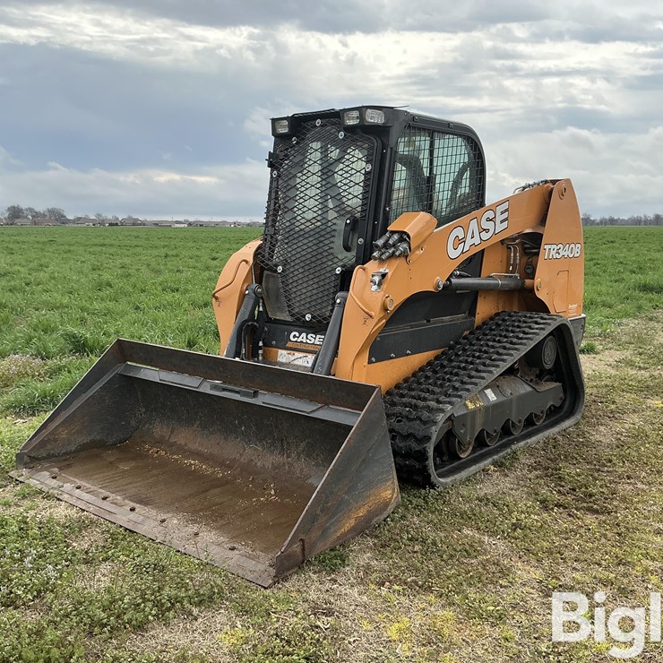 2023 CASE TR340B