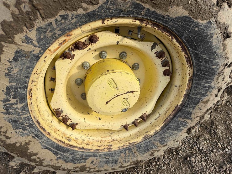 john-deere-7420-image-11