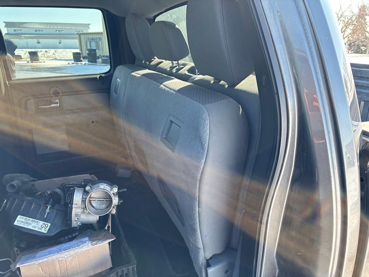 2012-ford-f150-image-41