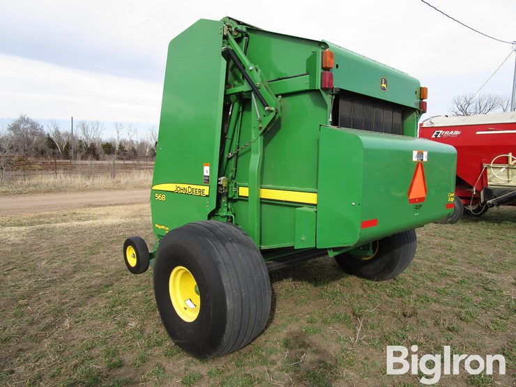 john-deere-568-image-7