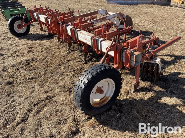 lilliston-rolling-cultivator-image-1