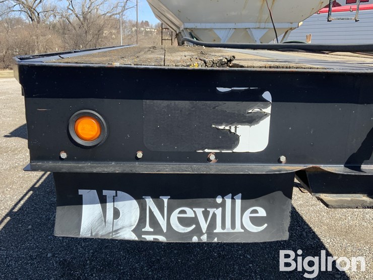 2009-neville-40-image-12