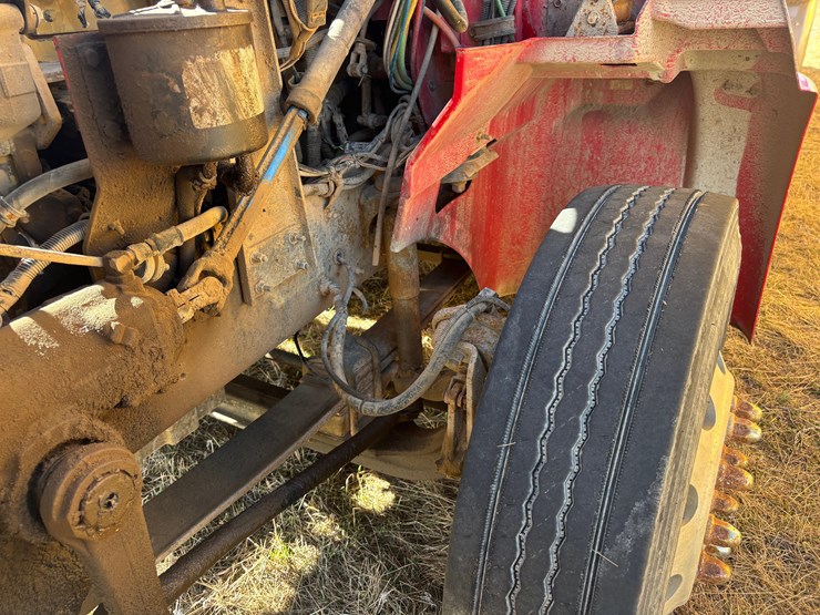 2000-international-9200i-image-10