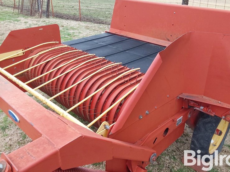 new-holland-144-image-18