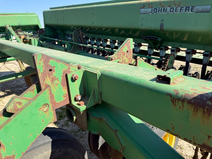 john-deere-455-image-32