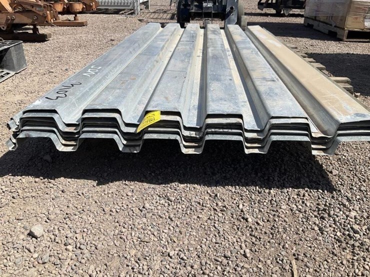 pallet-of-steel-roof-/-wall-panels-image-4