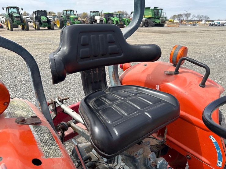 kubota-l2350-image-25