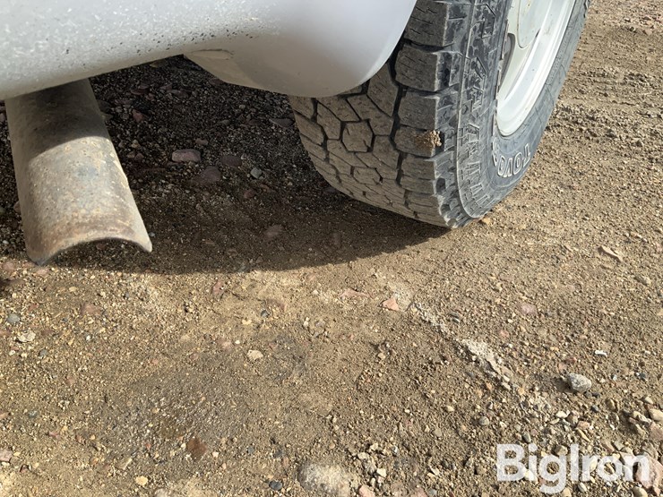 1999-chevrolet-astro-image-20