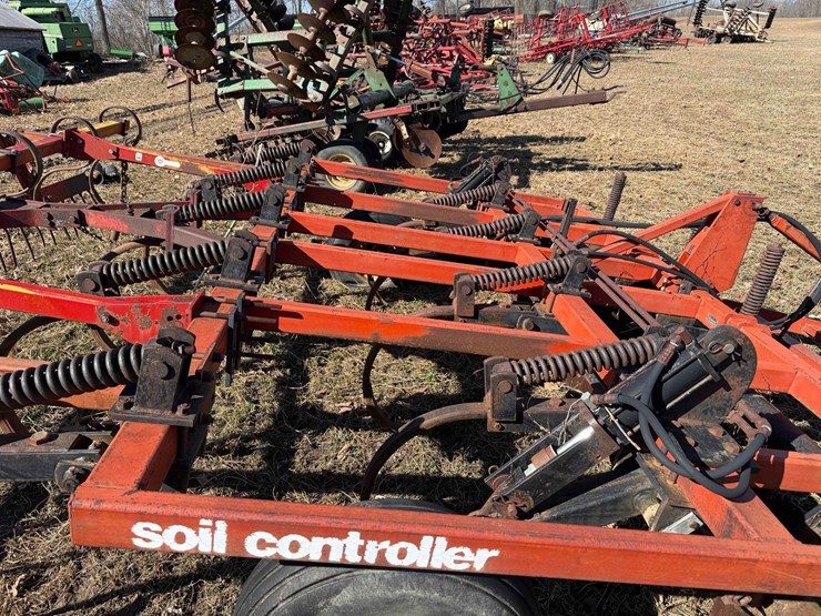 case-soil-controller-9-shank-image-10