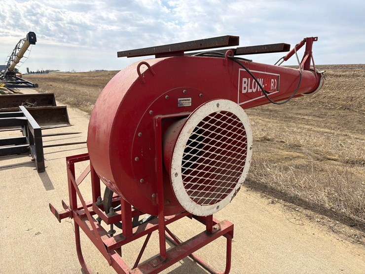 blow-hard-3pt-bunk-blower-image-6