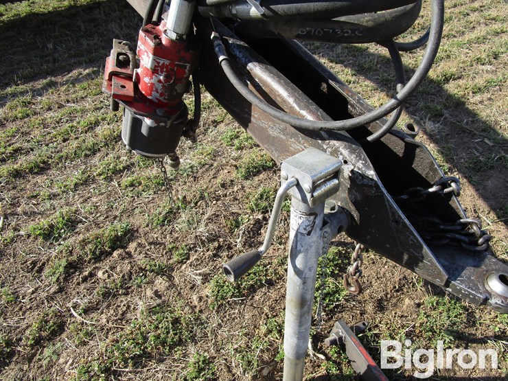 hesston-1160-image-10