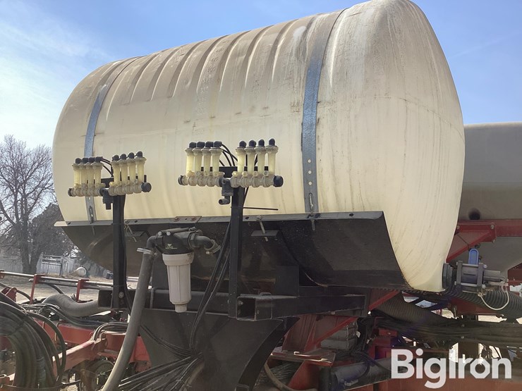 2014-case-ih-1250-image-12