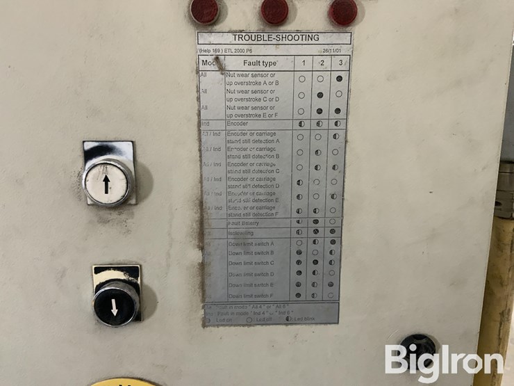 massey-ferguson-730-image-12