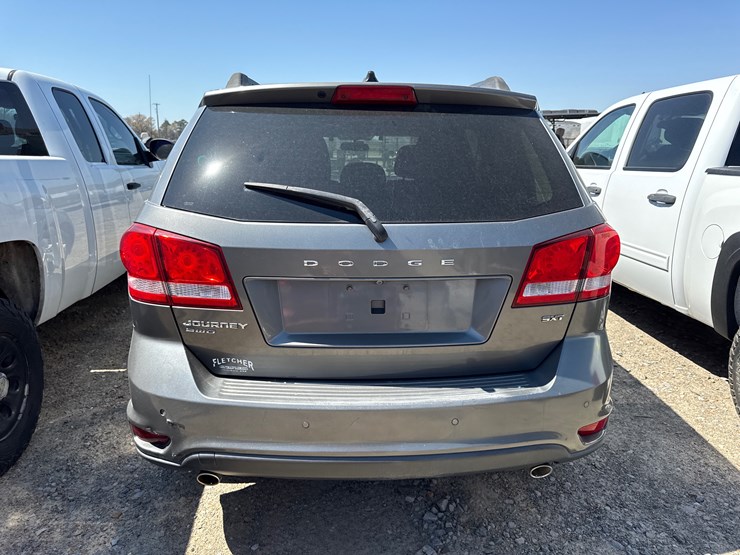 2012-dodge-journey-image-5