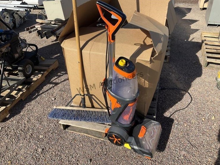 pallet-of-misc-image-5