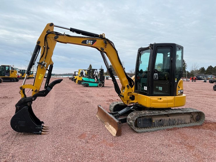 caterpillar-305e2-cr-image-1