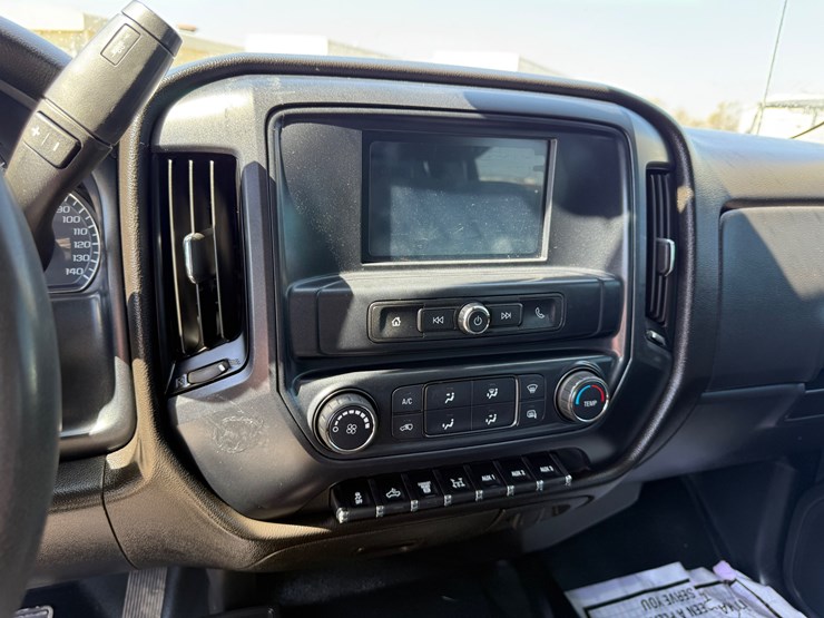 2019-chevrolet-3500hd-image-49