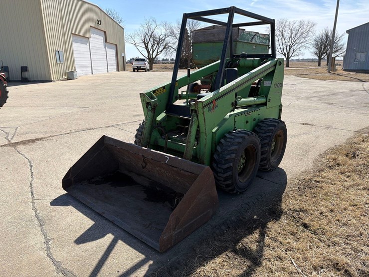 mustang-1700-image-2