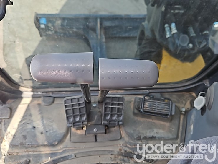 2023-deere-50g-image-37