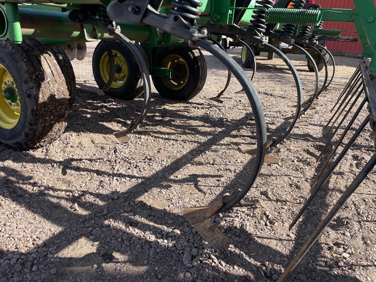 john-deere-726-image-24