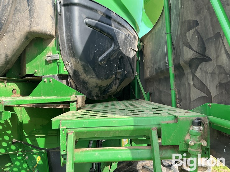 john-deere-6-image-17