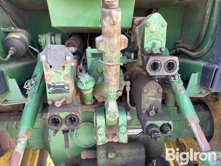 1980-john-deere-4440-image-16