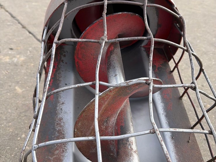 sudenga-8”-x-30ft-truck-auger-image-13