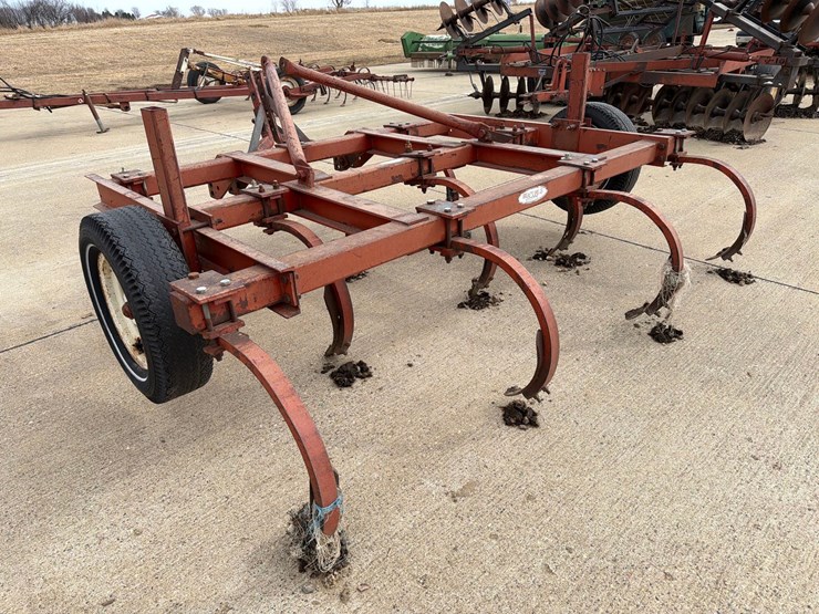 bush-hog-10-shank-chisel-plow-image-3