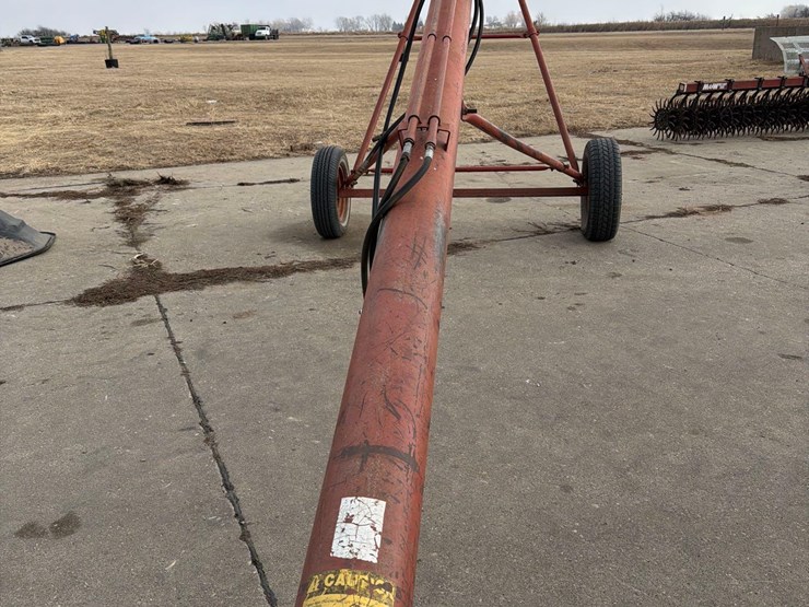 sudenga-8”-x-30ft-truck-auger-image-11
