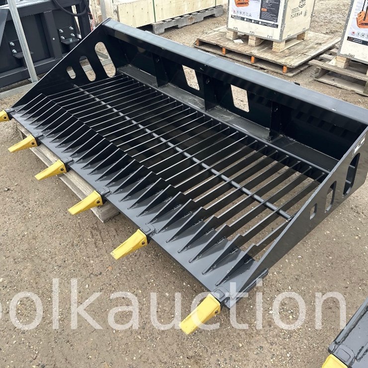 SLIDING LOADER ROCK SCREENING SHOVEL - 78"