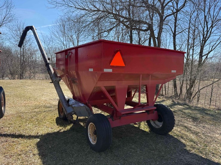 gravity-wagon-with-auger-image-4