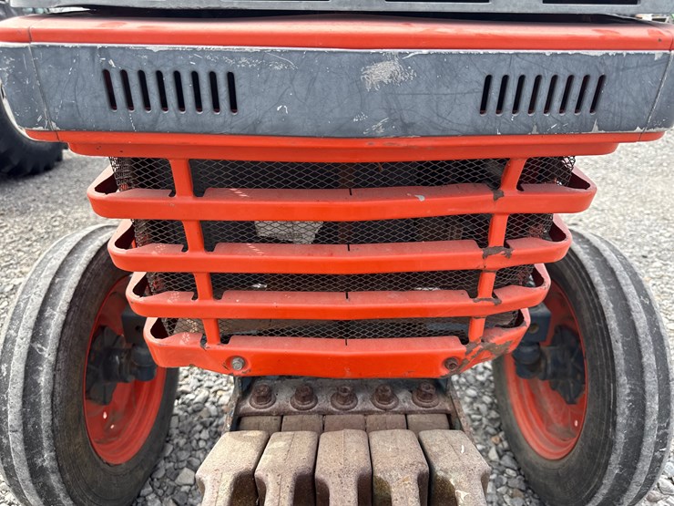 kubota-l2350-image-18